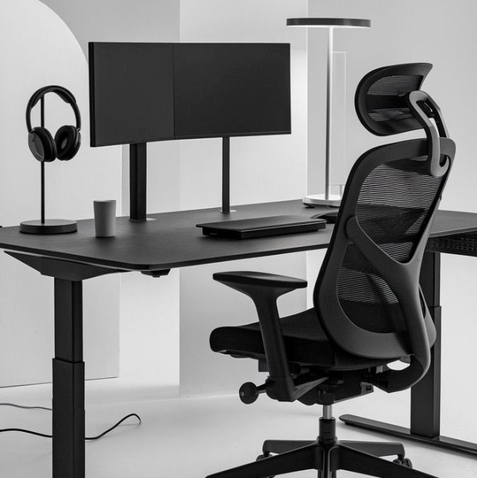 میز اداری ارگونومیک