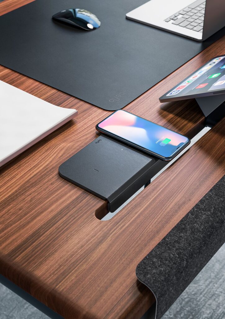 میز اداری مدرن